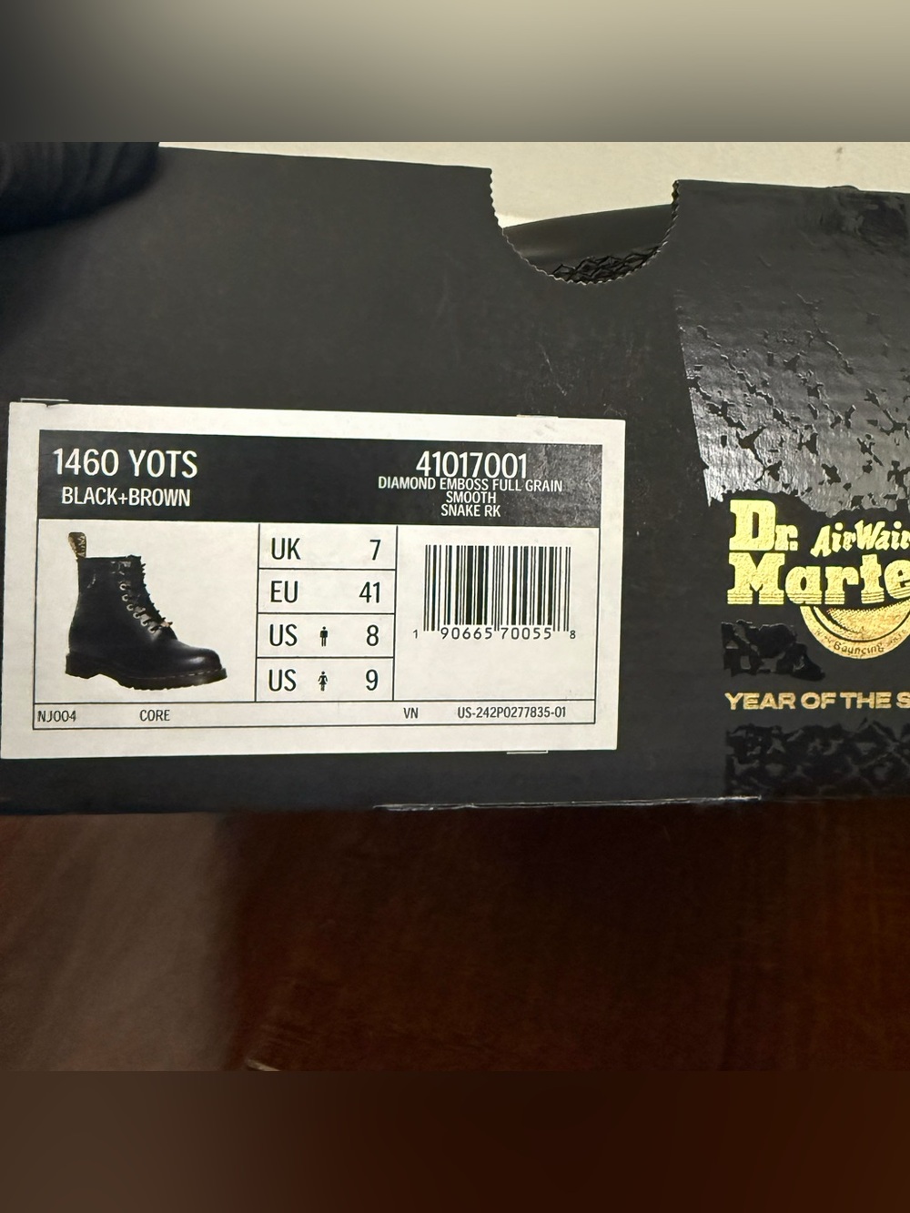 NWT Dr. Martens 1460 Year of the Snake Leather Lace Up Boots Black/ Red Sz 9 - Picture 6 of 16